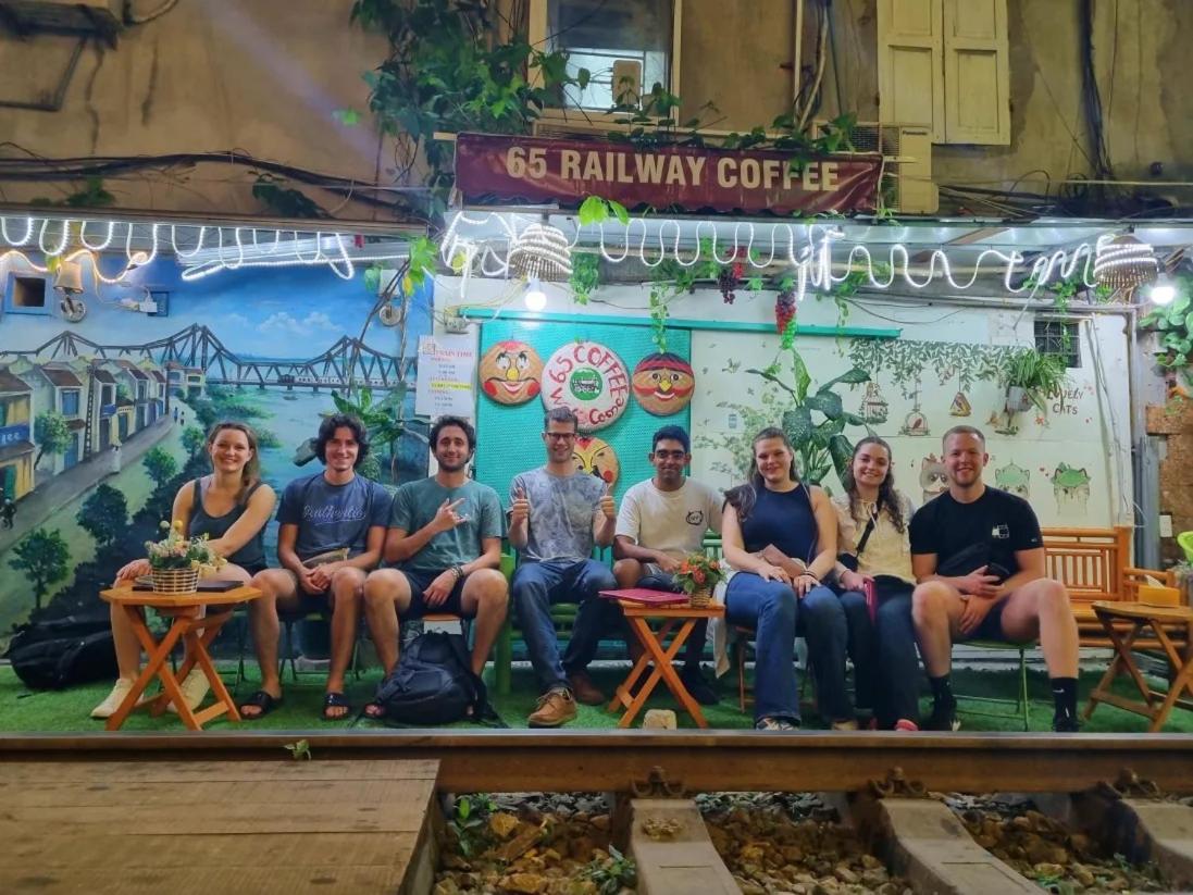 Drift Backpackers Hostel ハノイ市 エクステリア 写真
