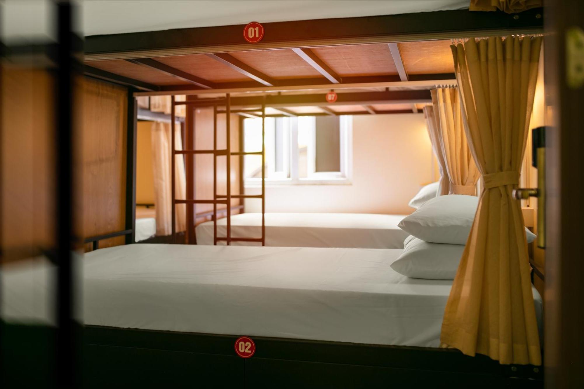 Drift Backpackers Hostel ハノイ市 エクステリア 写真